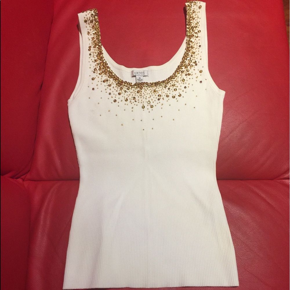 White Cache Top With Gold Sequence - image 2